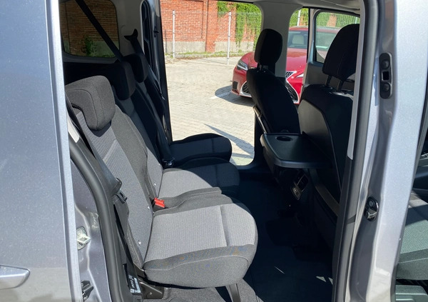 Toyota Proace City Verso cena 162900 przebieg: 15, rok produkcji 2023 z Poznań małe 191